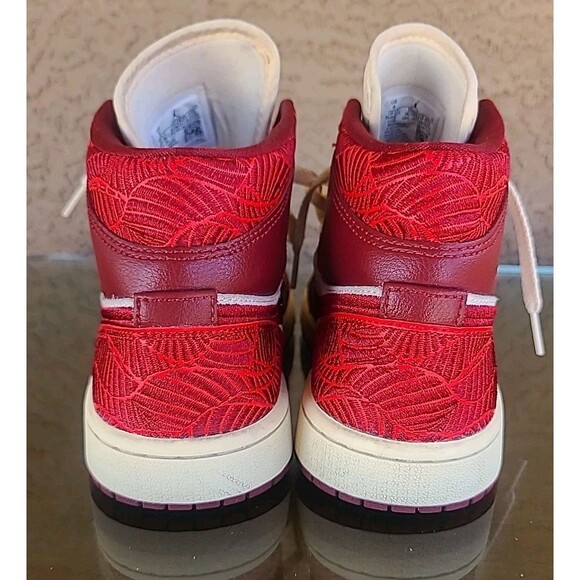 Nike Air Jordan 1 Mid SE Split Cherrywood Tiki Red Sail Basketball 9W M7.5 Rare main image 7